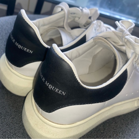 Men's White and Black Sneakers - Picture 3 of 8